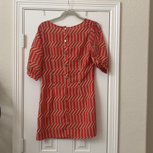 Short Sleeve Dress - Picture 3 of 5